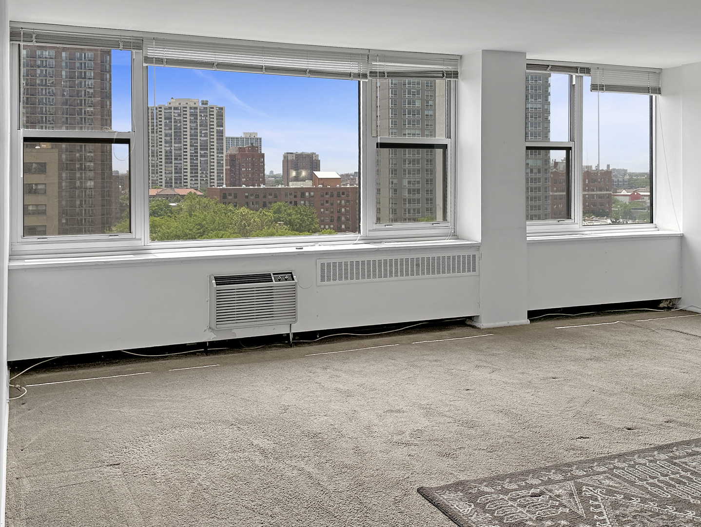 4250 N Marine Drive 1104