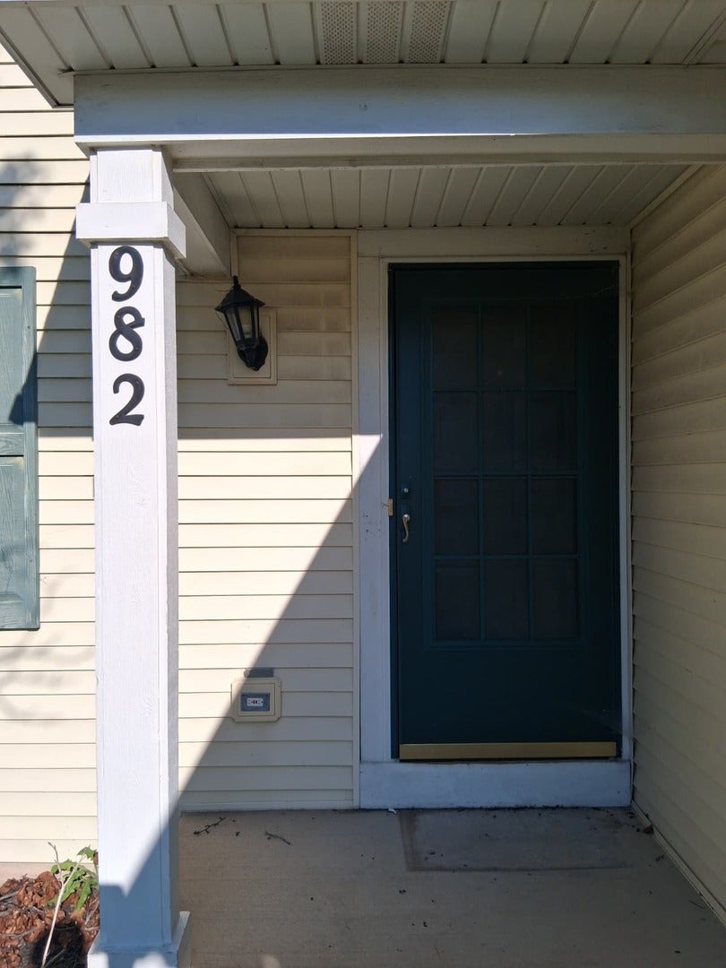 982 Rosefield Lane