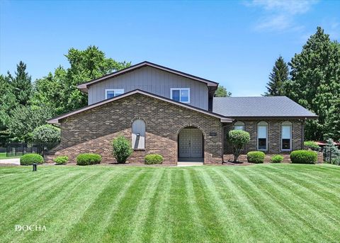 Photo of 23510 W Dupage Court, Plainfield, IL 60544 (MLS # 12685774)