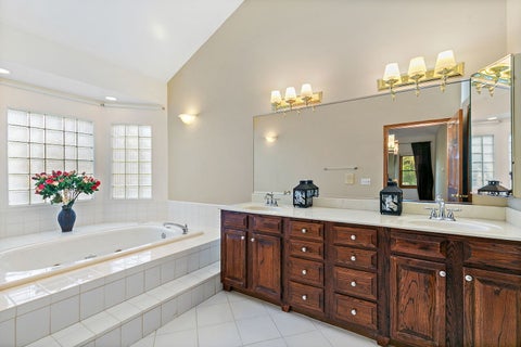 Tiny photo for 2101 Burnham Court, Algonquin, IL 60102 (MLS # 12782748)