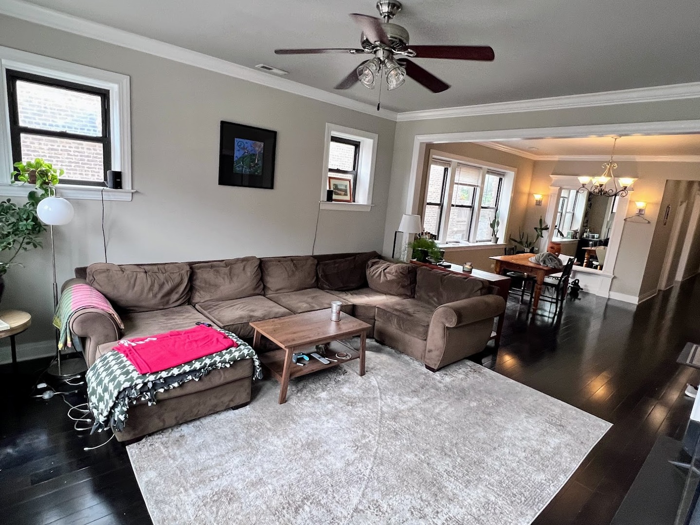 2119 W North Avenue 2