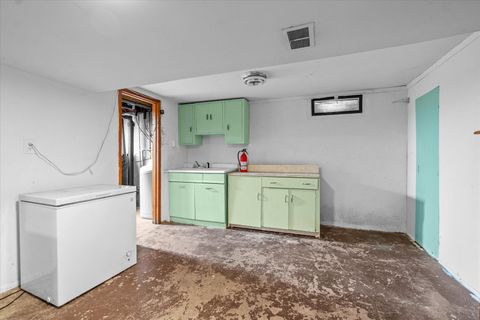 Tiny photo for 604 W Lee Street, Plano, IL 60545 (MLS # 12474747)