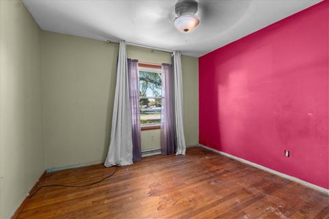 Tiny photo for 604 W Lee Street, Plano, IL 60545 (MLS # 12474747)