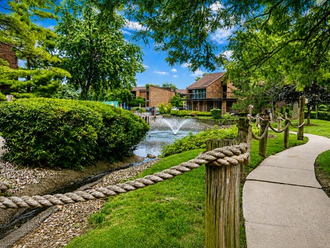 Tiny photo for 14501 Central Court #PH1, Oak Forest, IL 60452 (MLS # 12725575)