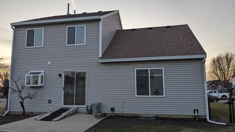 A home in South Elgin