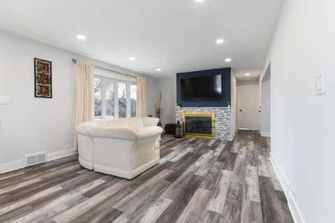 Tiny photo for 730 Skyline Drive, Barrington, IL 60010 (MLS # 12650577)