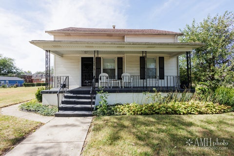 Photo of 765 N Rosewood Avenue, Kankakee, IL 60901 (MLS # 12754744)