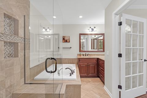 Tiny photo for 141 Manchester Court, Buffalo Grove, IL 60089 (MLS # 12589518)