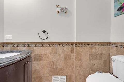 Tiny photo for 141 Manchester Court, Buffalo Grove, IL 60089 (MLS # 12589518)