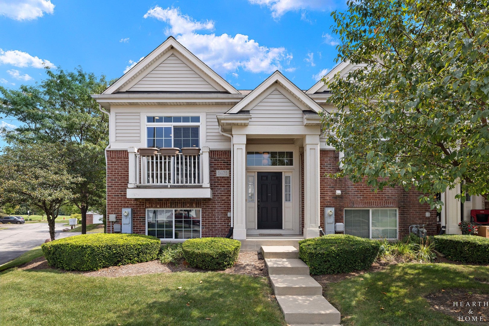 1621 Dogwood Lane