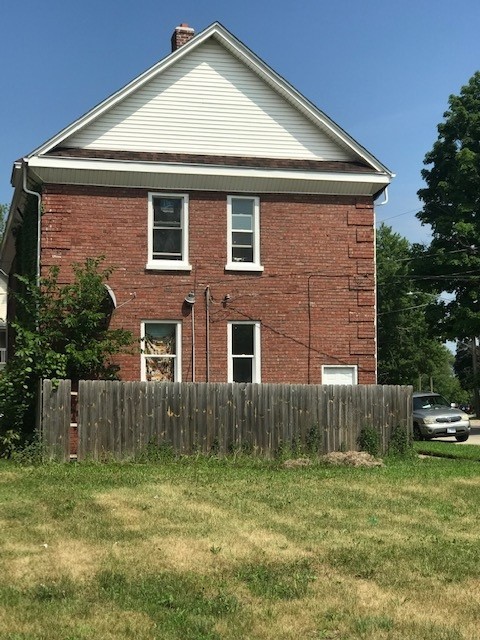 602-604 Woodlawn Avenue