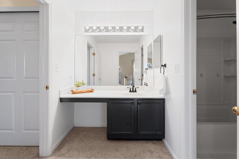 Tiny photo for 206 Sierra Pass Drive #3, Schaumburg, IL 60194 (MLS # 12530580)