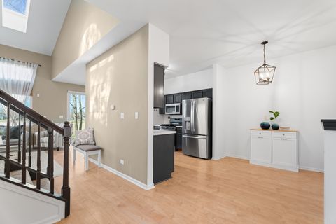 Tiny photo for 206 Sierra Pass Drive #3, Schaumburg, IL 60194 (MLS # 12530580)