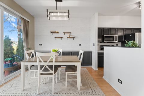 Tiny photo for 206 Sierra Pass Drive #3, Schaumburg, IL 60194 (MLS # 12530580)