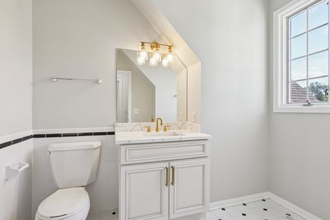 Tiny photo for 6605 Oakwood Manor Drive, Crystal Lake, IL 60012 (MLS # 12609879)