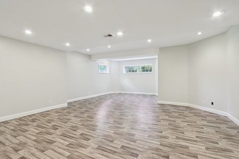 Tiny photo for 6605 Oakwood Manor Drive, Crystal Lake, IL 60012 (MLS # 12609879)