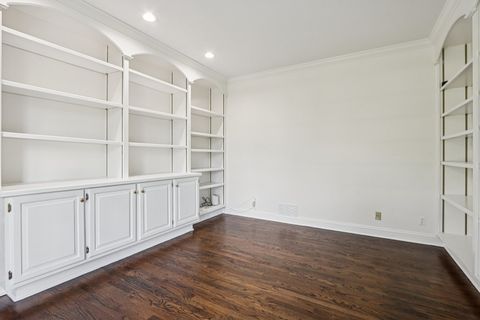 Tiny photo for 6605 Oakwood Manor Drive, Crystal Lake, IL 60012 (MLS # 12609879)