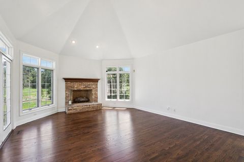 Tiny photo for 6605 Oakwood Manor Drive, Crystal Lake, IL 60012 (MLS # 12609879)