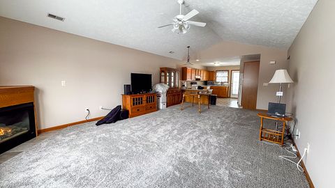 Tiny photo for 1313 Inglewood Circle #0, Bloomington, IL 61704 (MLS # 12530463)