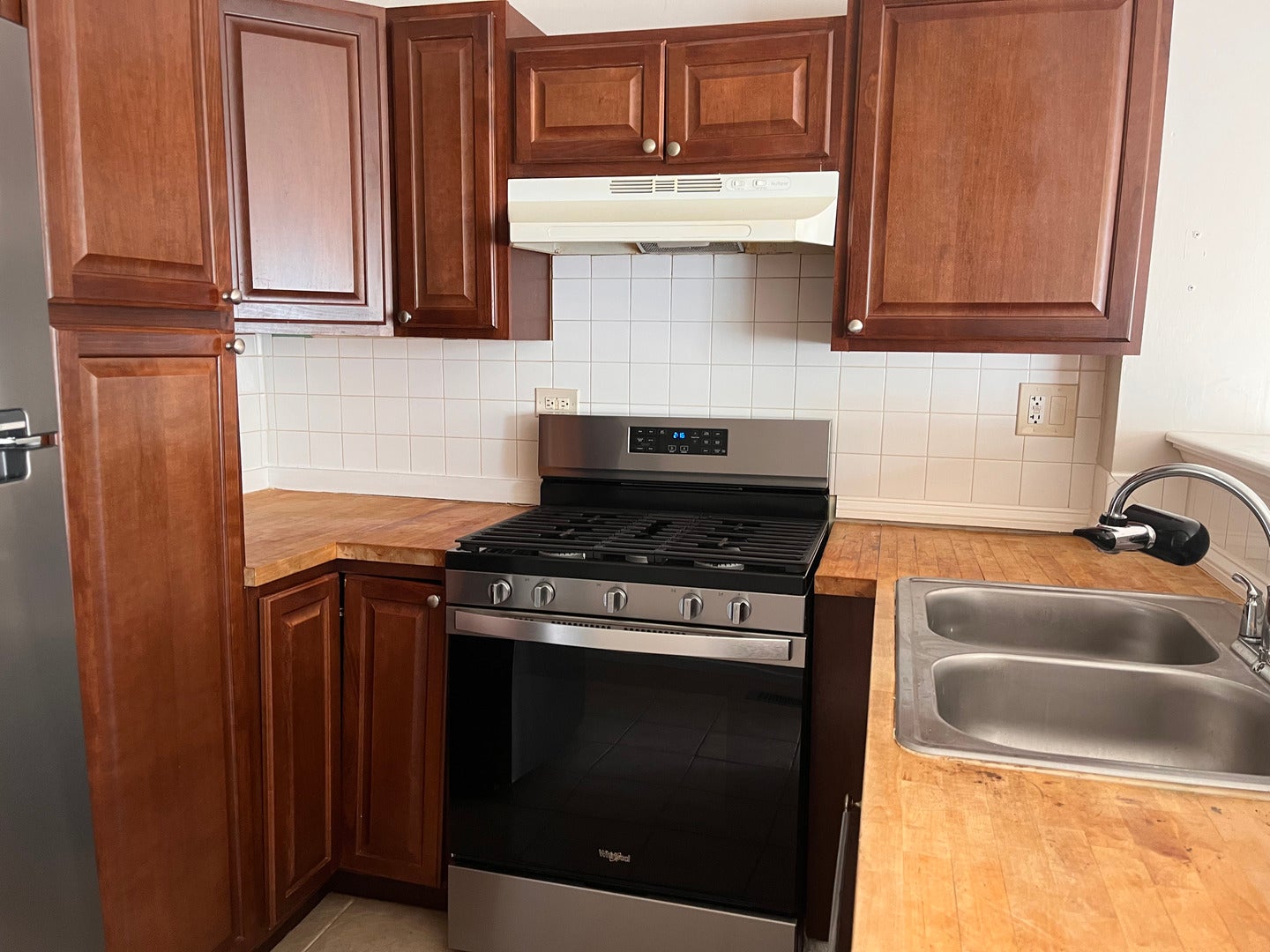1289 Court E Court 1289