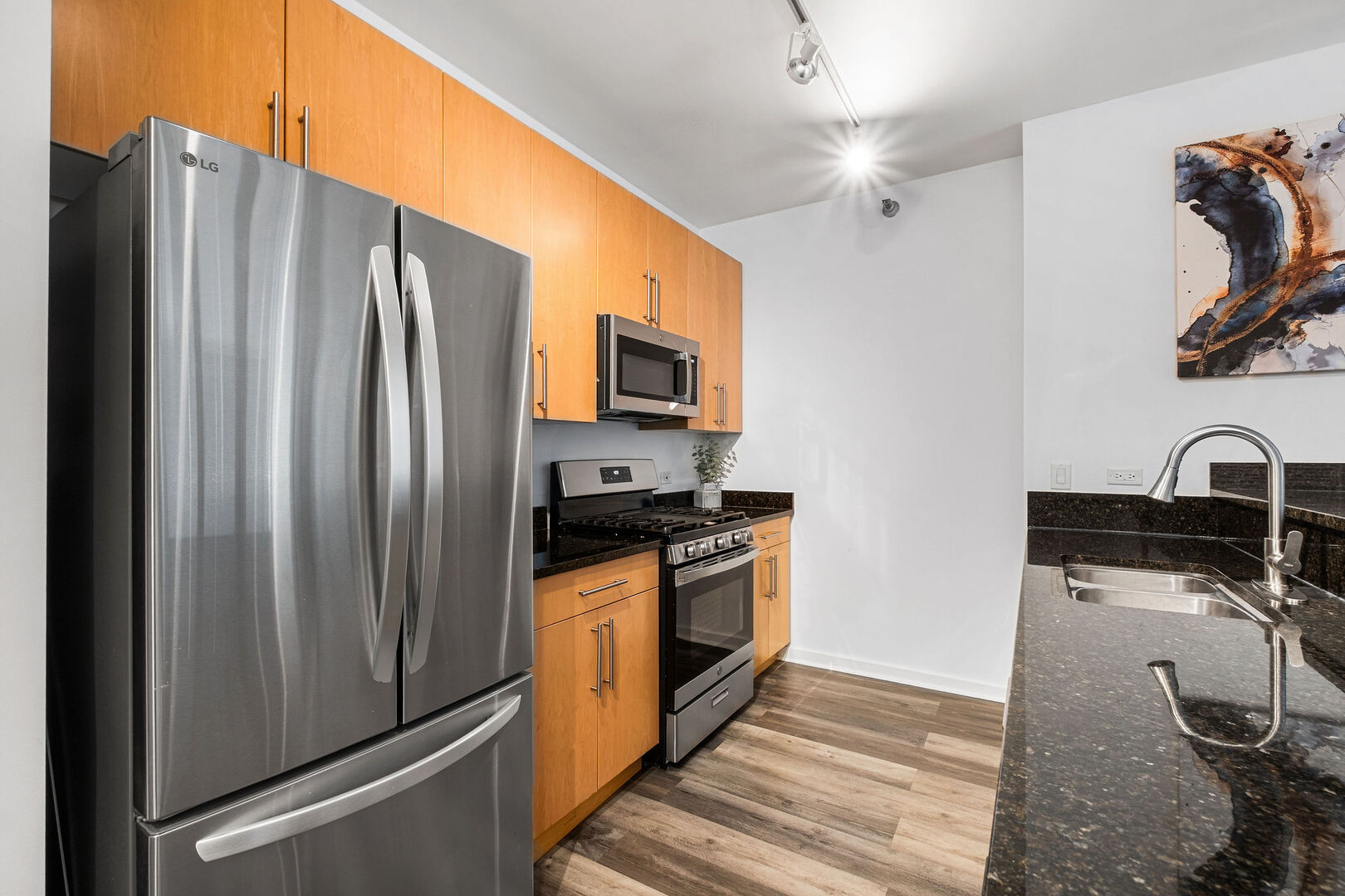 125 S Green Street 307A