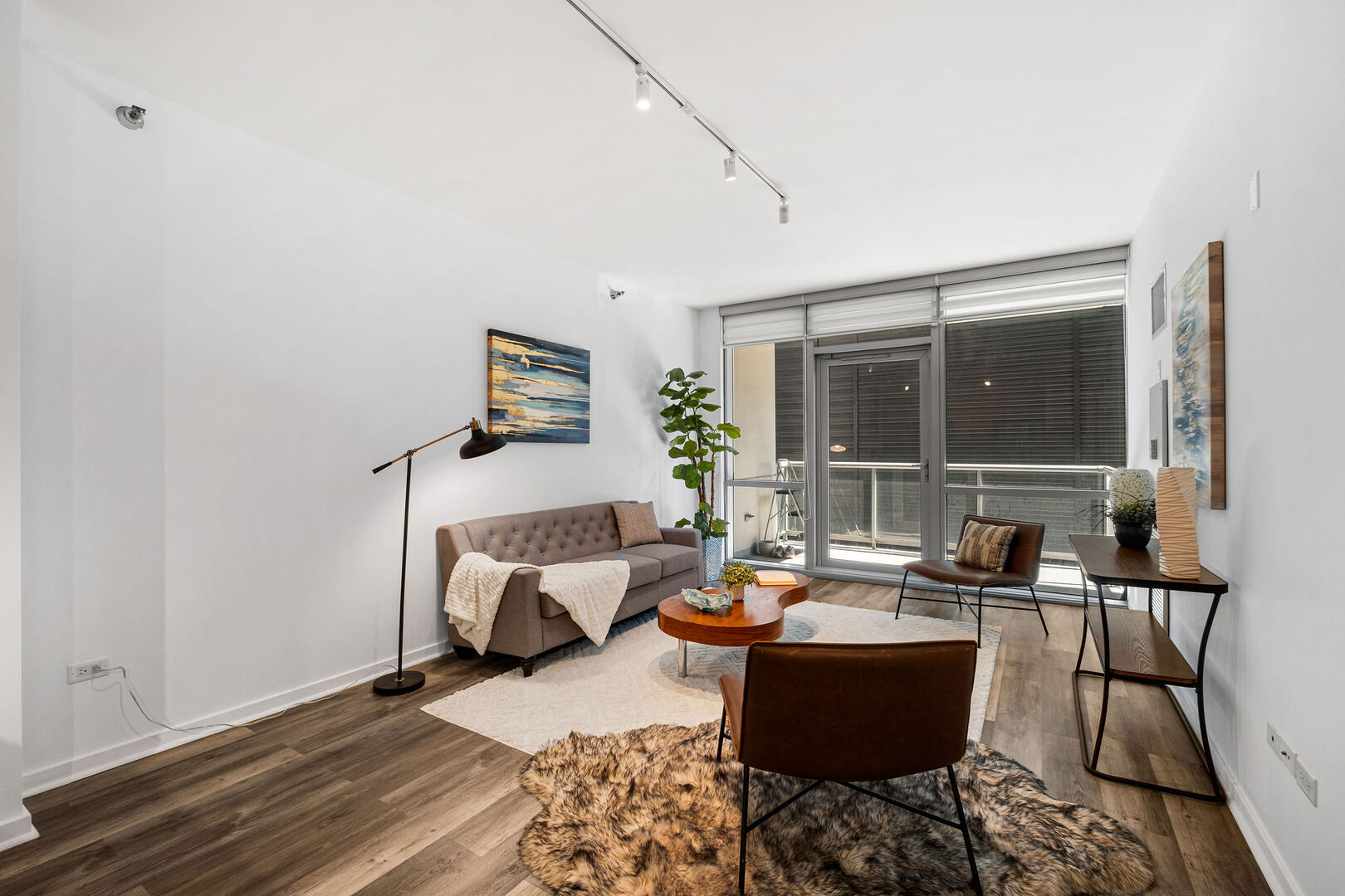 125 S Green Street 307A