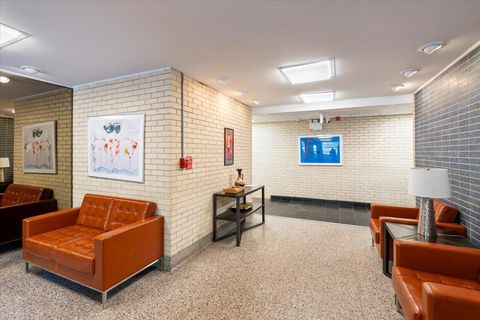 Tiny photo for 835 Ridge Avenue #207, Evanston, IL 60202 (MLS # 12494674)