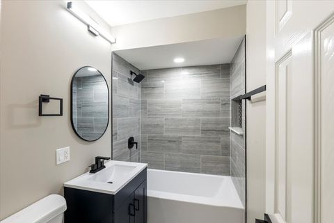 Tiny photo for 835 Ridge Avenue #207, Evanston, IL 60202 (MLS # 12494674)