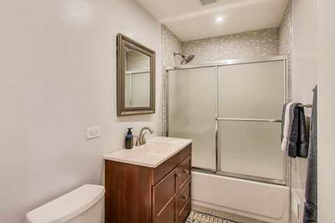 Tiny photo for 1022 Whitfield Road, Northbrook, IL 60062 (MLS # 12498804)