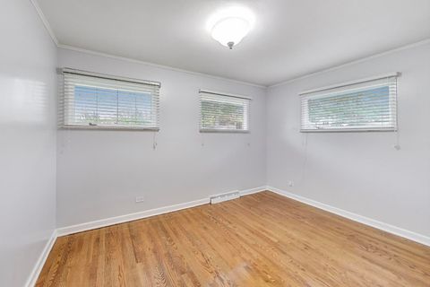 Tiny photo for 1022 Whitfield Road, Northbrook, IL 60062 (MLS # 12498804)