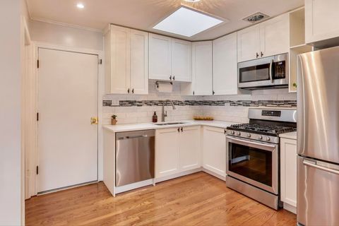 Tiny photo for 1022 Whitfield Road, Northbrook, IL 60062 (MLS # 12498804)