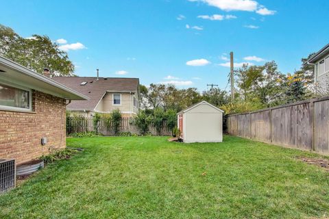 Tiny photo for 1022 Whitfield Road, Northbrook, IL 60062 (MLS # 12498804)