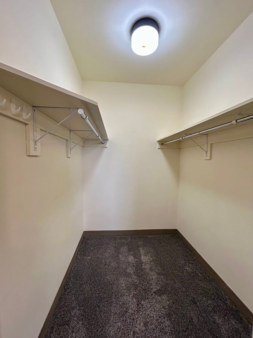 1849 Green Bay Road 2B