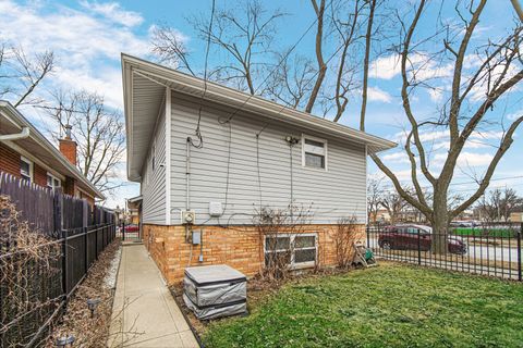 Tiny photo for 11601 S Ada Street, Chicago, IL 60643 (MLS # 12575371)