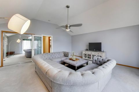 Tiny photo for 4327 WENONAH Avenue, Stickney, IL 60402 (MLS # 12542365)