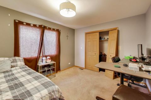 Tiny photo for 4327 WENONAH Avenue, Stickney, IL 60402 (MLS # 12542365)