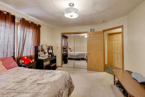 Tiny photo for 4327 WENONAH Avenue, Stickney, IL 60402 (MLS # 12542365)