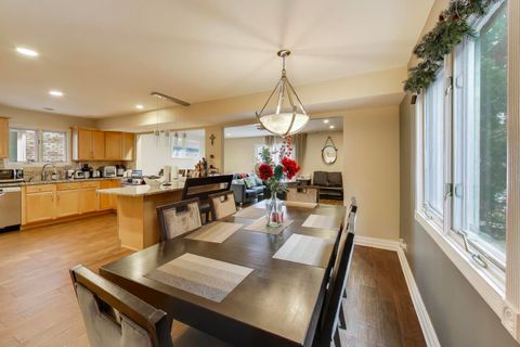 Tiny photo for 4327 WENONAH Avenue, Stickney, IL 60402 (MLS # 12542365)