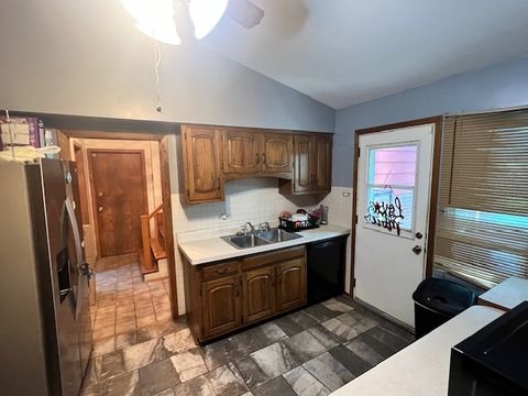 Tiny photo for 20313 KEDZIE Avenue, Olympia Fields, IL 60461 (MLS # 12491250)