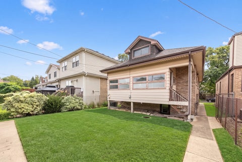 Tiny photo for 6716 N Octavia Avenue, Chicago, IL 60631 (MLS # 12751735)