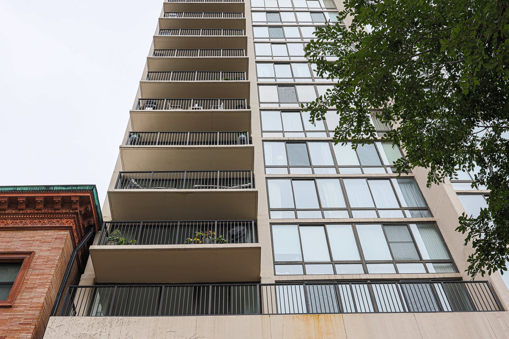 1516 N STATE Parkway 5B