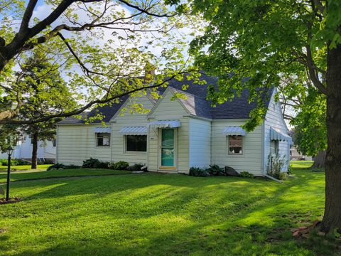 Photo of 208 N Maple Street, Toluca, IL 61369 (MLS # 12550933)