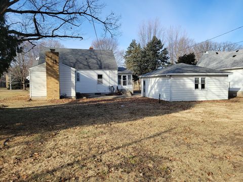 Tiny photo for 208 N Maple Street, Toluca, IL 61369 (MLS # 12550933)