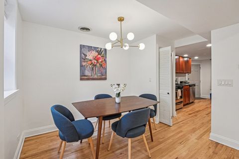 Tiny photo for 945 W Gordon Terrace #GE, Chicago, IL 60613 (MLS # 12600993)