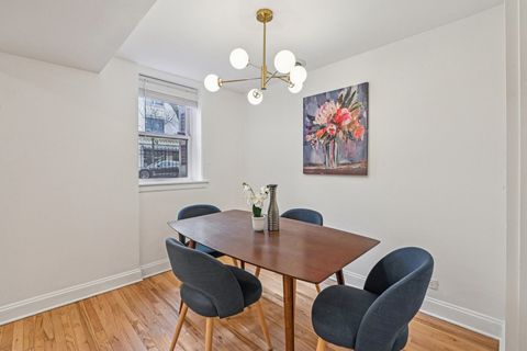 Tiny photo for 945 W Gordon Terrace #GE, Chicago, IL 60613 (MLS # 12600993)