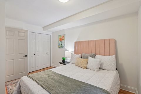 Tiny photo for 945 W Gordon Terrace #GE, Chicago, IL 60613 (MLS # 12600993)