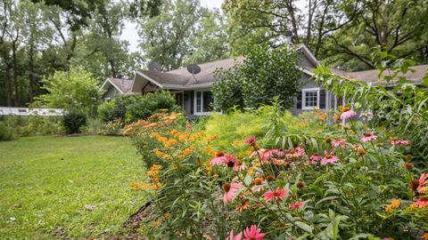 Tiny photo for 11N226 Peplow Road, Hampshire, IL 60140 (MLS # 12525324)