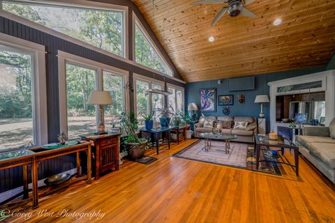 Tiny photo for 11N226 Peplow Road, Hampshire, IL 60140 (MLS # 12525324)