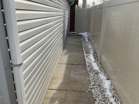 Tiny photo for 604 Exchange Avenue, Calumet City, IL 60409 (MLS # 12540282)