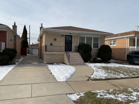 Photo of 604 Exchange Avenue, Calumet City, IL 60409 (MLS # 12540282)